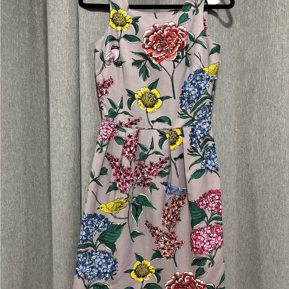 Boden Floral Midi Dress - Gray with Multicolor Blooms
